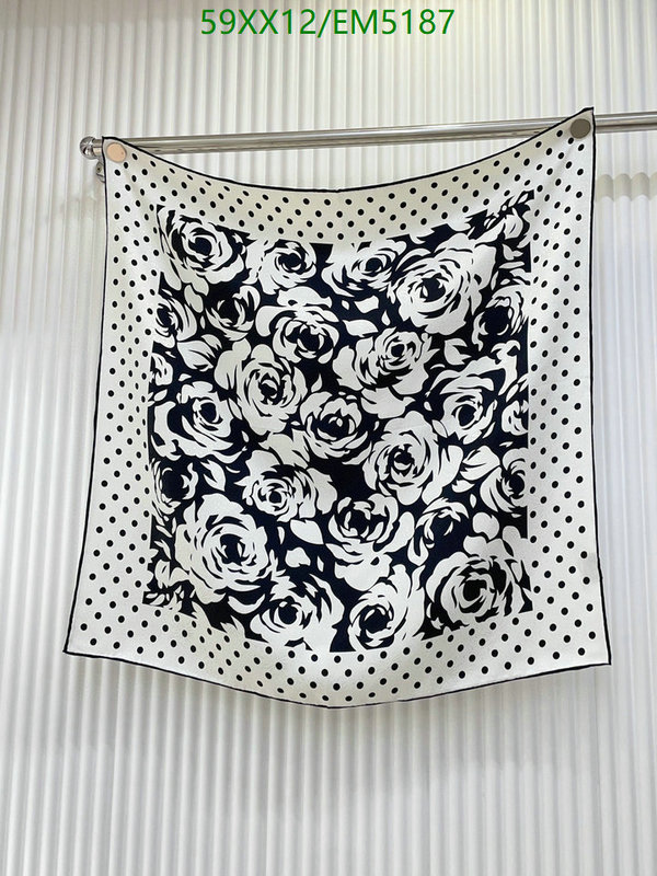Scarf-Chanel Code: EM5187 $: 59USD