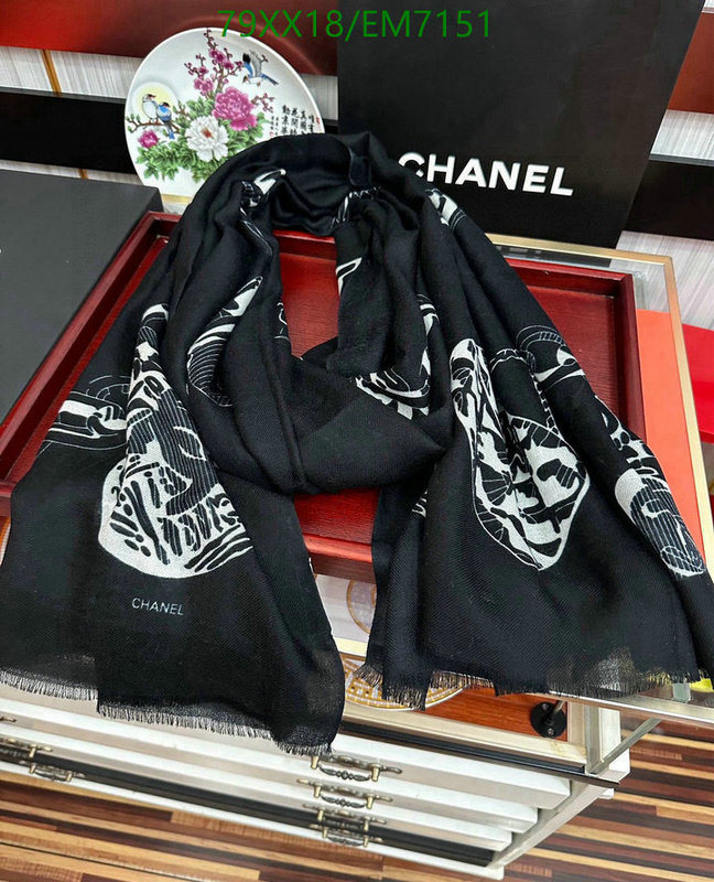 Scarf-Chanel Code: EM7151 $: 79USD