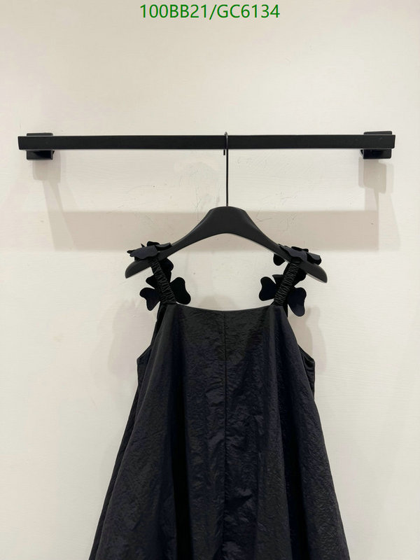 Clothing-Chanel Code: GC6134 $: 100USD
