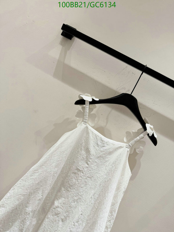Clothing-Chanel Code: GC6134 $: 100USD