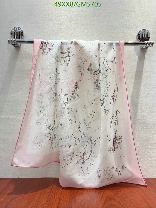 Scarf-Chanel Code: GM5705 $: 49USD