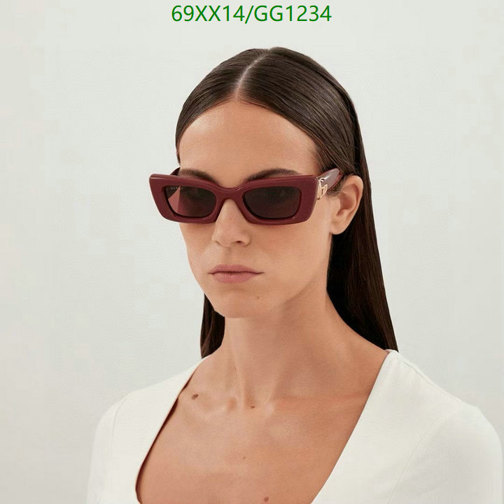 Glasses-Gucci Code: GG1234 $: 69USD