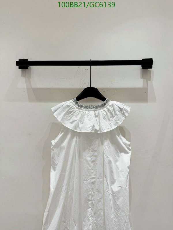 Clothing-Chanel Code: GC6139 $: 100USD