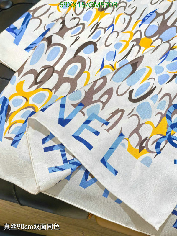 Scarf-Chanel Code: GM5708 $: 69USD
