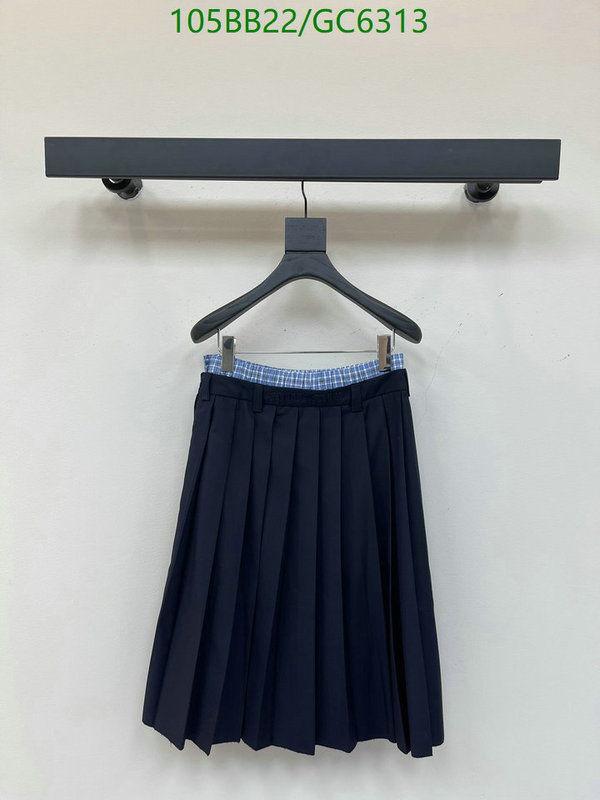 Clothing-MIUMIU Code: GC6313 $: 105USD