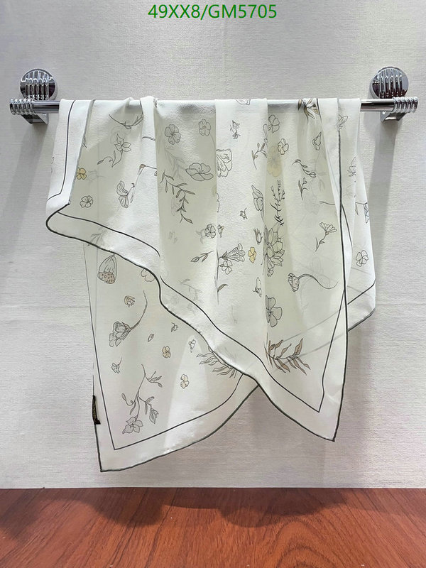 Scarf-Chanel Code: GM5705 $: 49USD