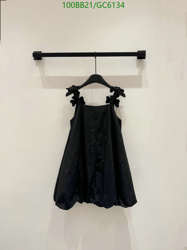 Clothing-Chanel Code: GC6134 $: 100USD