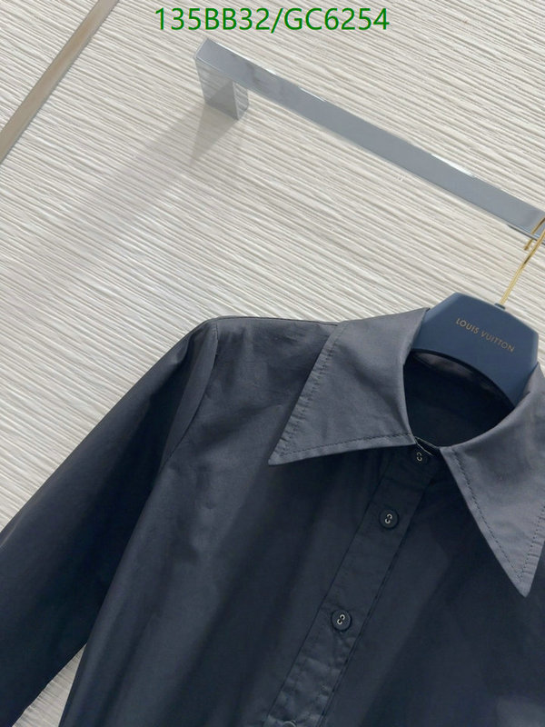 Clothing-LV Code: GC6254 $: 135USD