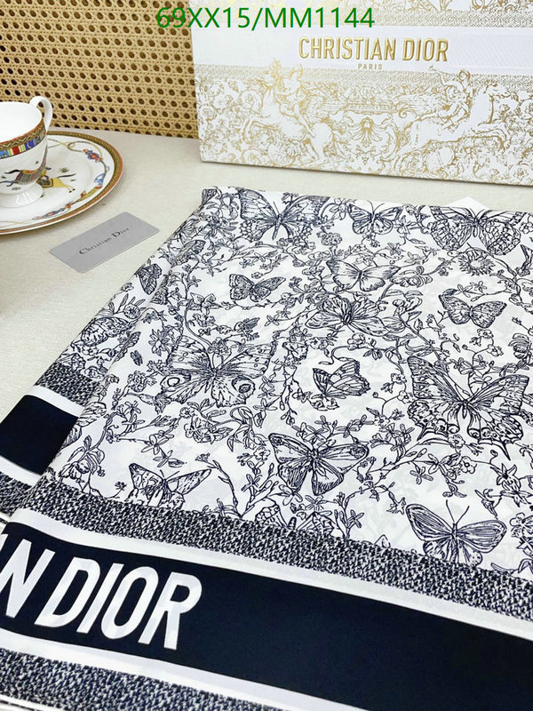 Scarf-Dior Code: MM1144 $: 69USD