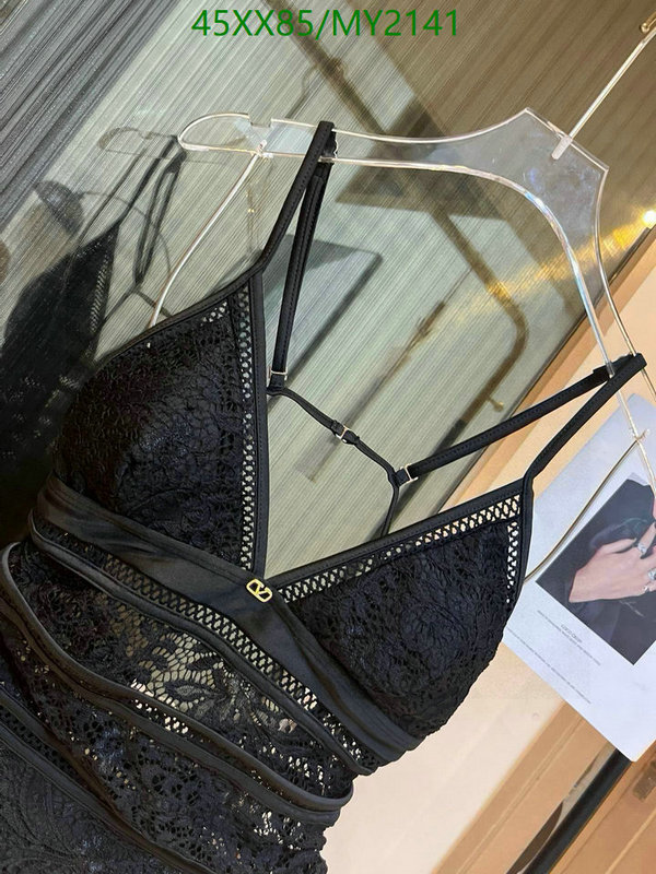Swimsuit-Valentino Code: MY2141 $: 45USD