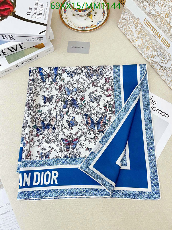 Scarf-Dior Code: MM1144 $: 69USD