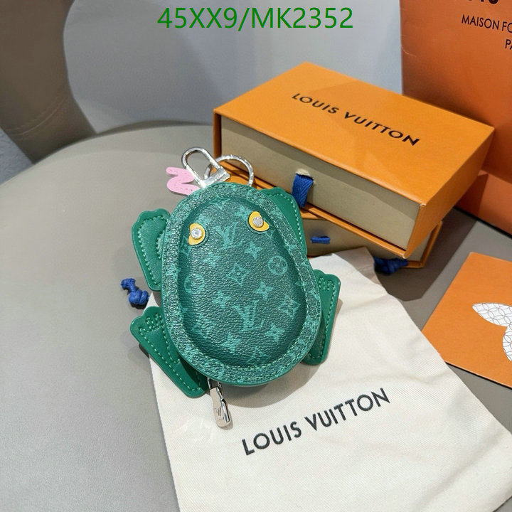 Key pendant-LV Code: MK2352 $: 45USD