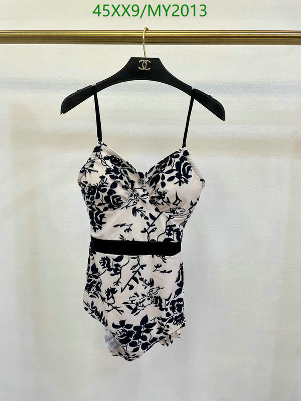 Swimsuit-Chanel Code: MY2013 $: 45USD