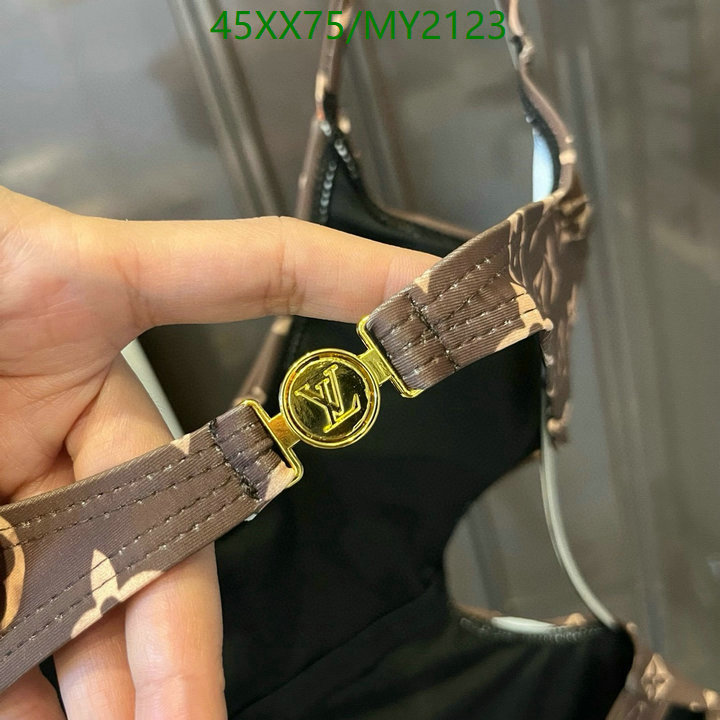 Swimsuit-LV Code: MY2123 $: 45USD
