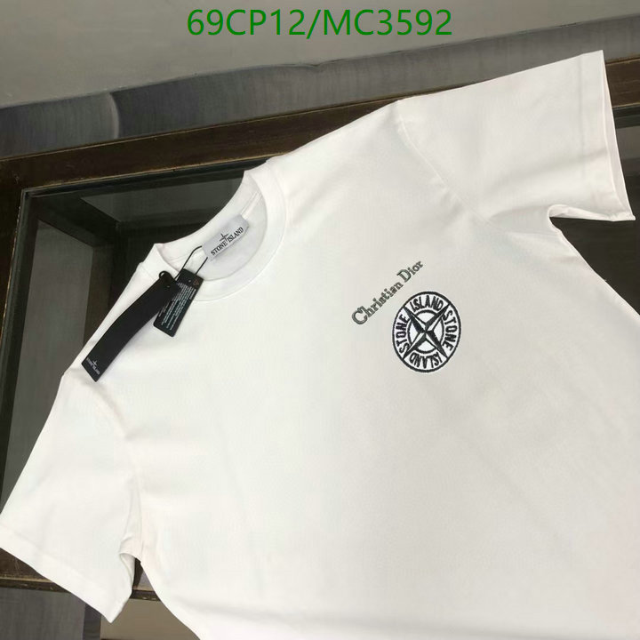 Clothing-Stone Island Code: MC3592 $: 69USD