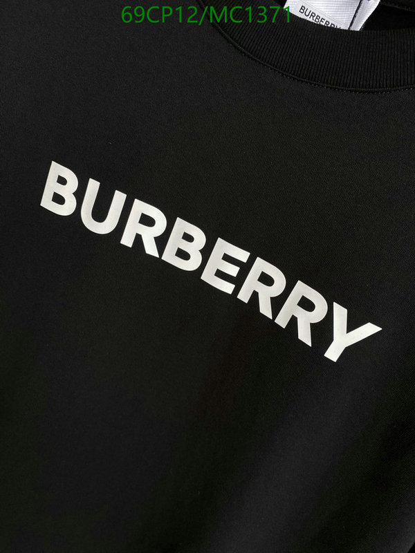 Clothing-Burberry Code: MC1371 $: 69USD