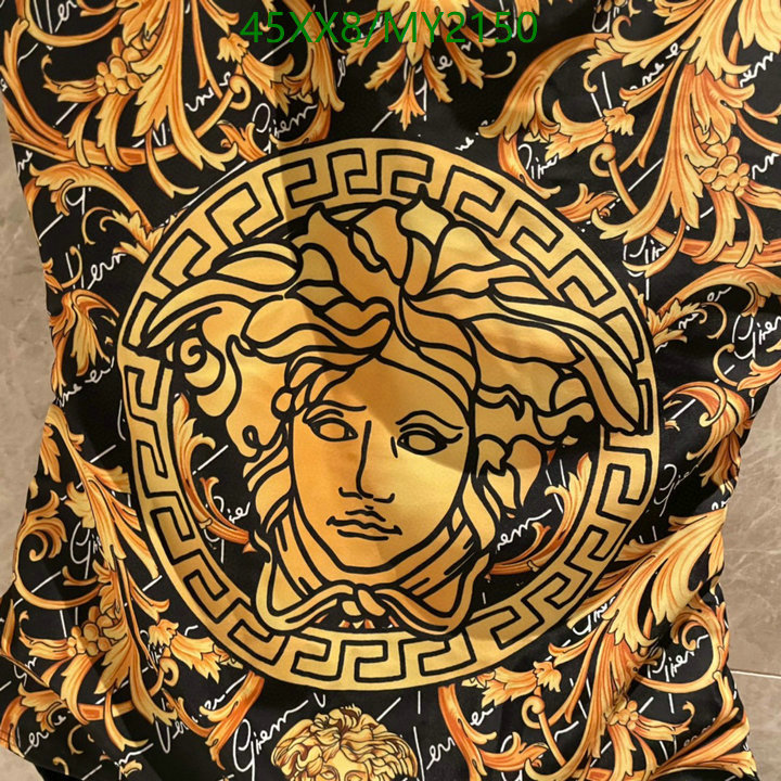 Swimsuit-Versace Code: MY2150 $: 45USD