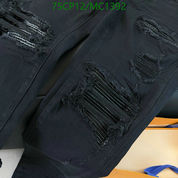 Clothing-Amiri Code: MC1392 $: 75USD