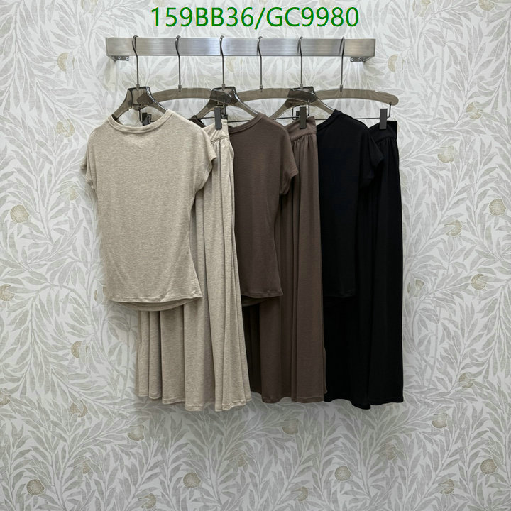 Clothing-Valentino Code: GC9980 $: 159USD