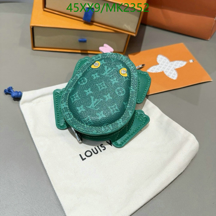 Key pendant-LV Code: MK2352 $: 45USD