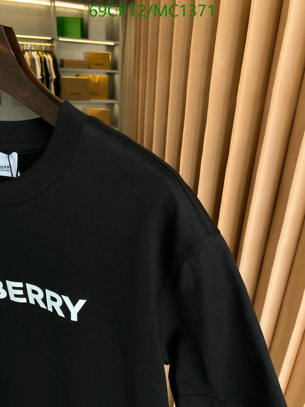 Clothing-Burberry Code: MC1371 $: 69USD