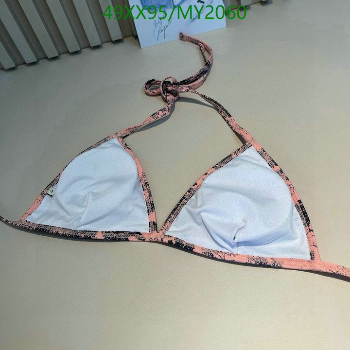Swimsuit-Dior Code: MY2060 $: 49USD