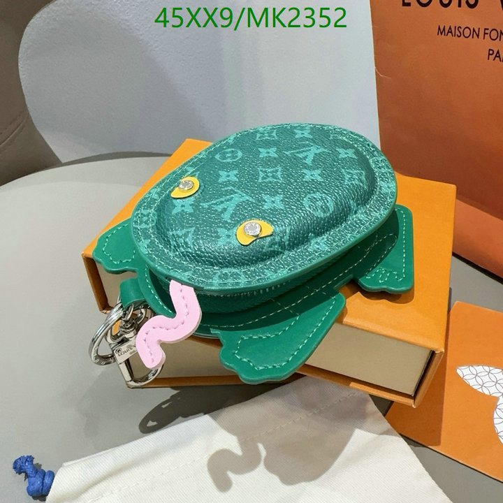 Key pendant-LV Code: MK2352 $: 45USD