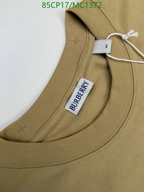 Clothing-Burberry Code: MC1372 $: 85USD