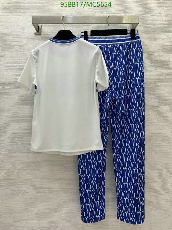 Clothing-Dior Code: MC5654 $: 95USD