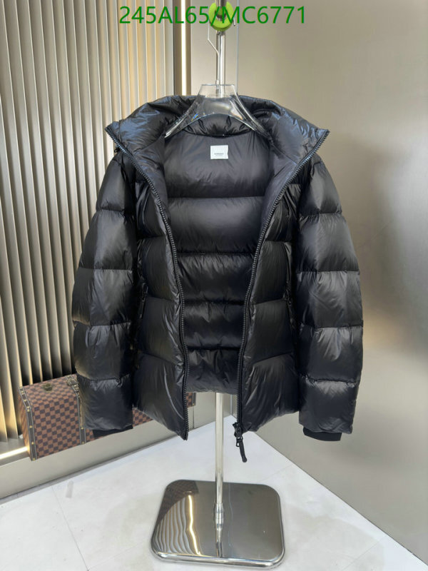Down jacket Women-Burberry Code: MC6771 $: 245USD