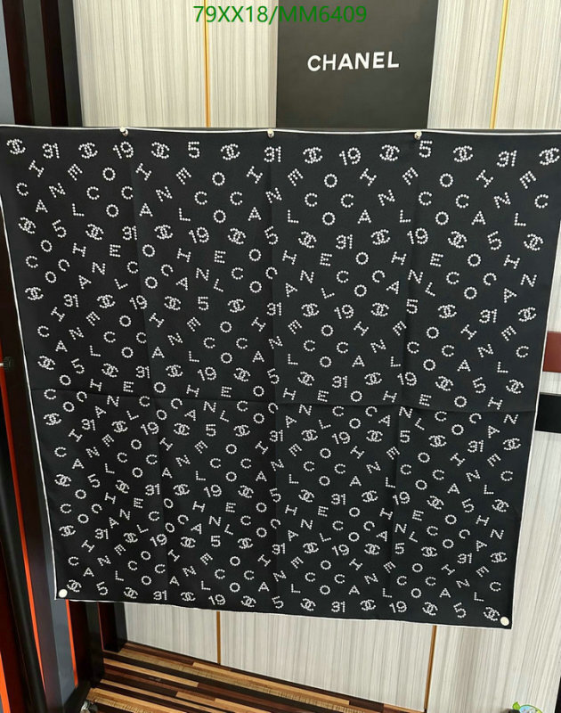 Scarf-Chanel Code: MM6409 $: 79USD