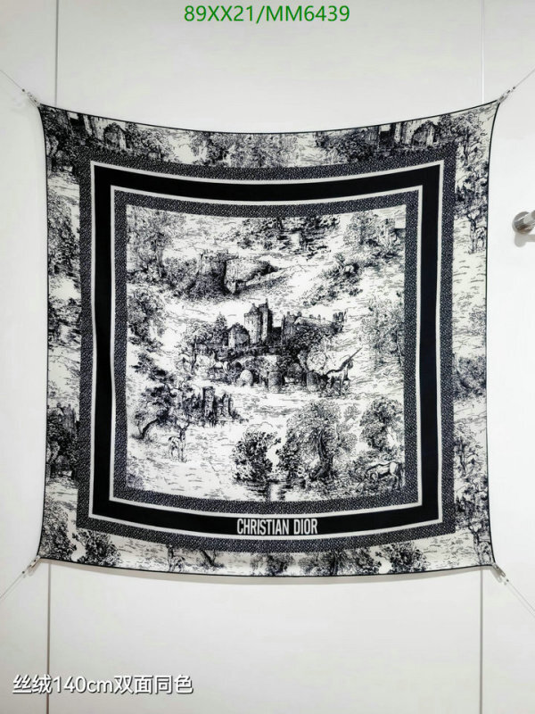 Scarf-Dior Code: MM6439 $: 89USD