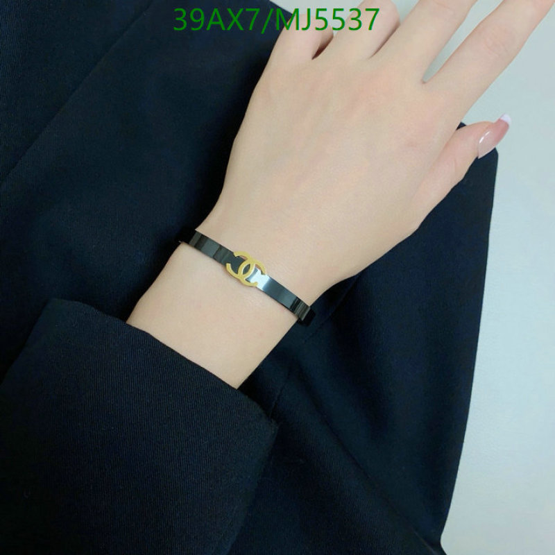 Jewelry-Chanel Code: MJ5537 $: 39USD