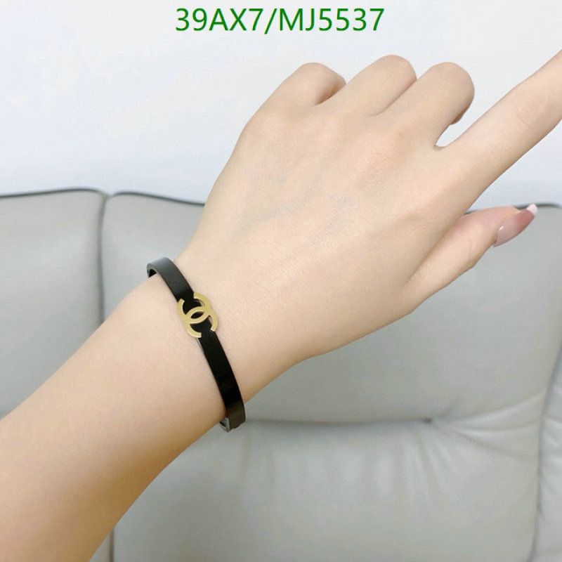Jewelry-Chanel Code: MJ5537 $: 39USD