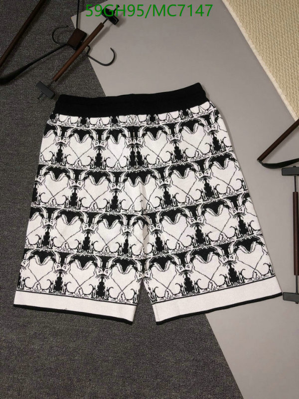 Clothing-Burberry Code: MC7147 $: 59USD