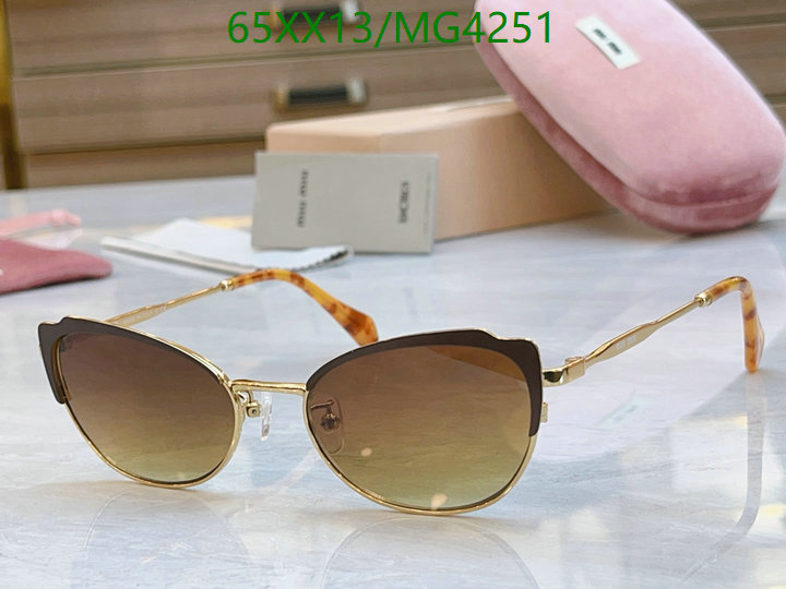 Glasses-MiuMiu Code: MG4251 $: 65USD