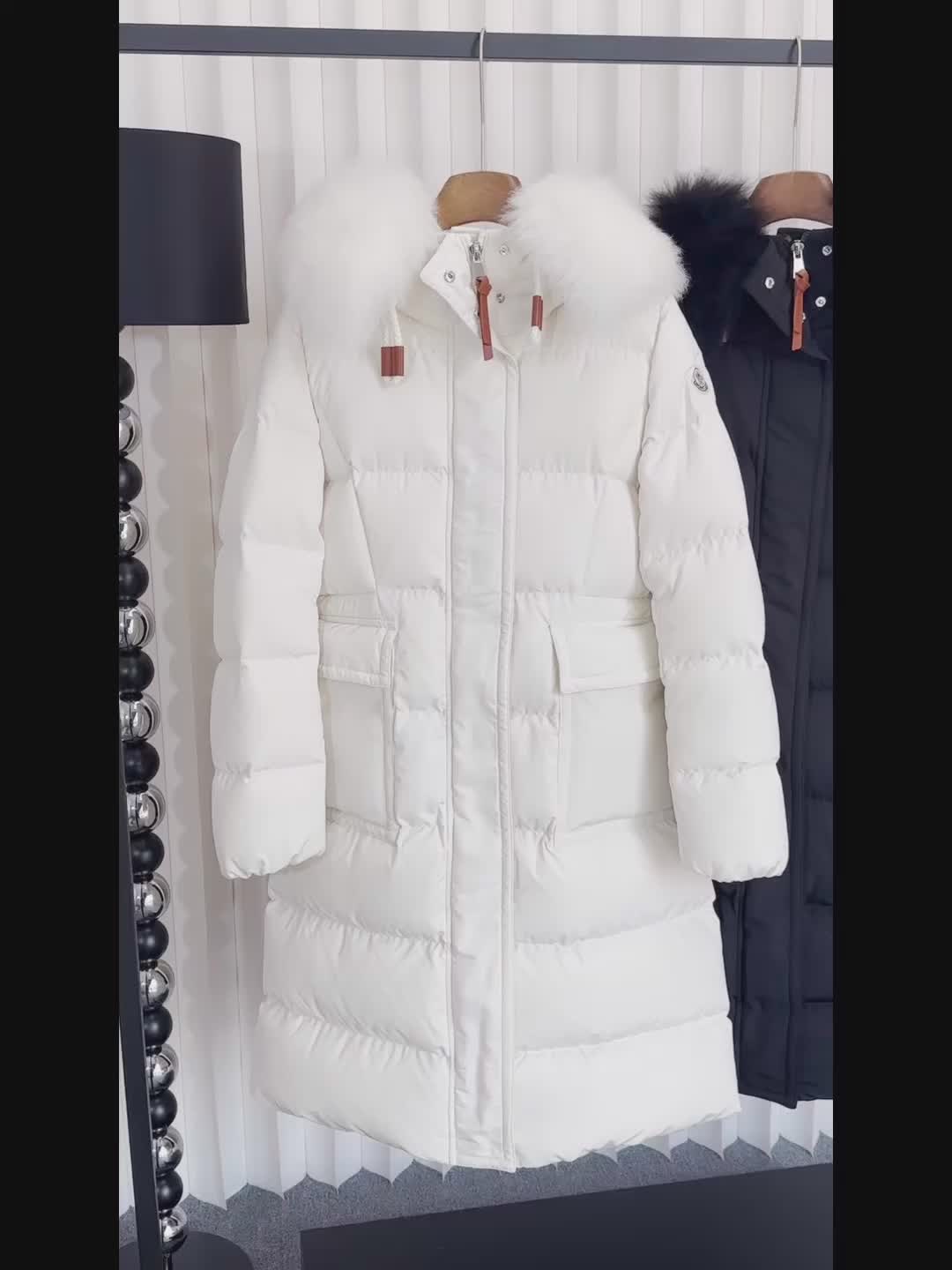 Down jacket Women-Moncler Code: MC4726 $: 279USD