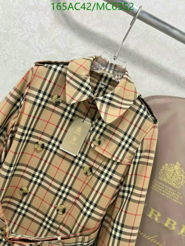Clothing-Burberry Code: MC6352 $: 165USD