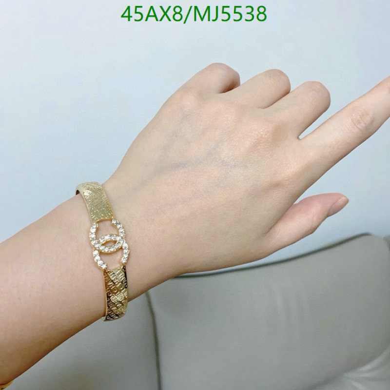 Jewelry-Chanel Code: MJ5538 $: 45USD