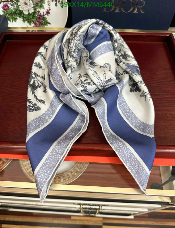 Scarf-Dior Code: MM6440 $: 69USD