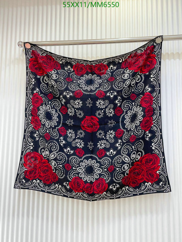 Scarf-Loro Piana Code: MM6550 $: 55USD