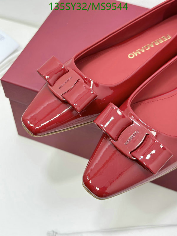 Women Shoes-Ferragamo Code: MS9544 $: 135USD