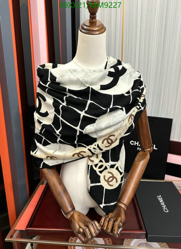 Scarf-Chanel Code: MM9227 $: 89USD