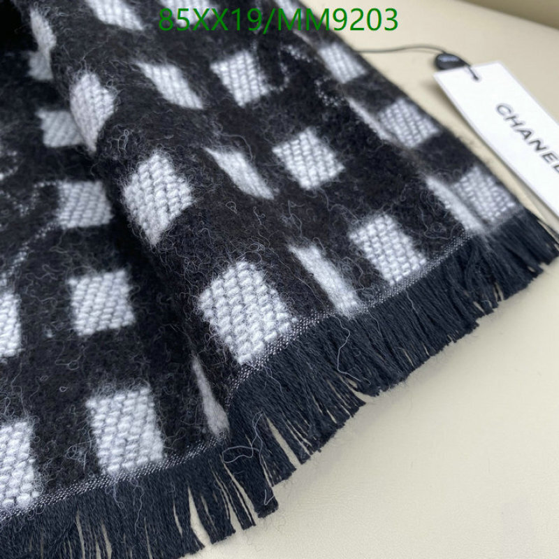 Scarf-Chanel Code: MM9203 $: 85USD