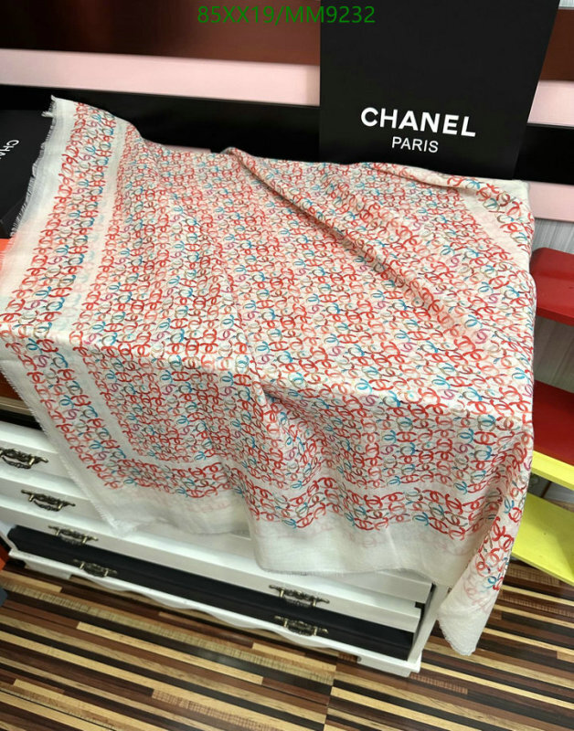 Scarf-Chanel Code: MM9232 $: 85USD