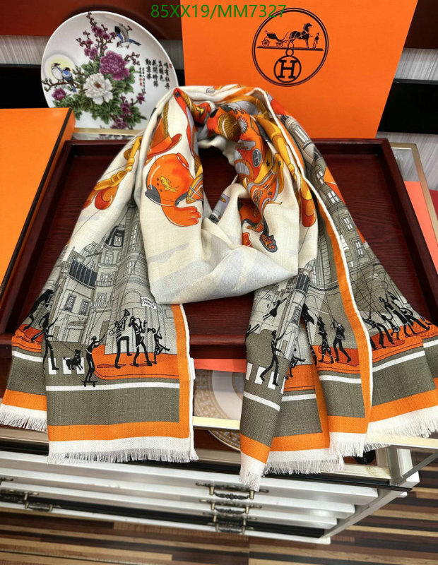 Scarf-Hermes Code: MM7327 $: 85USD