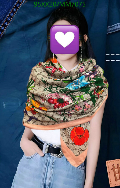 Scarf-Gucci Code: MM7075 $: 95USD