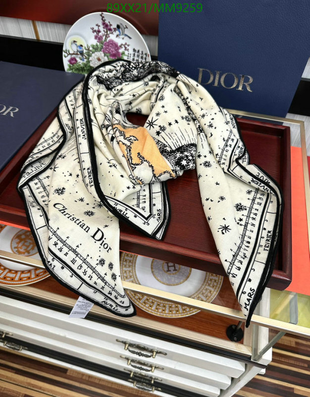 Scarf-Dior Code: MM9259 $: 89USD