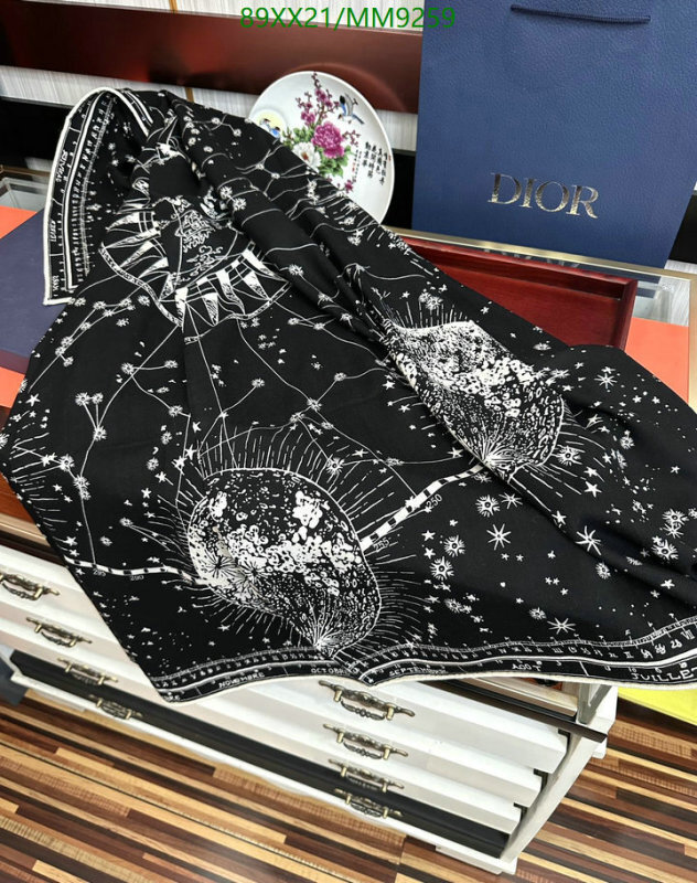 Scarf-Dior Code: MM9259 $: 89USD