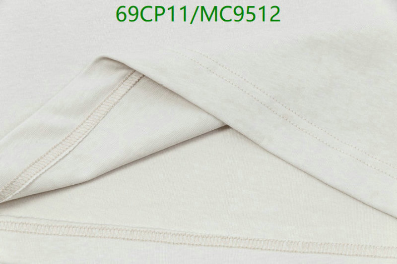 Clothing-Burberry Code: MC9512 $: 69USD